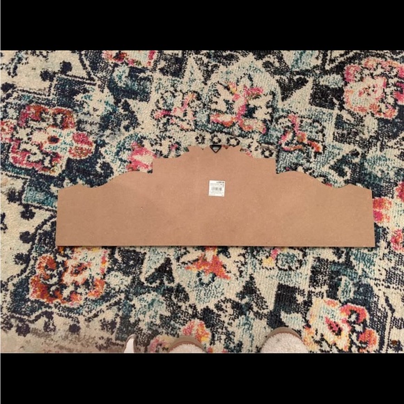 Stay Awhile Decorative Sign - Picture 2 of 8